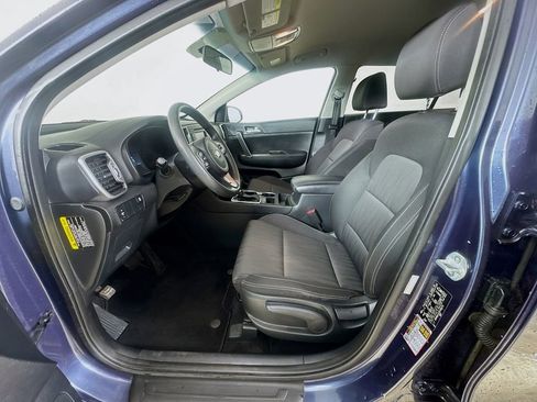 Used 2019 Kia Sportage LX image 10