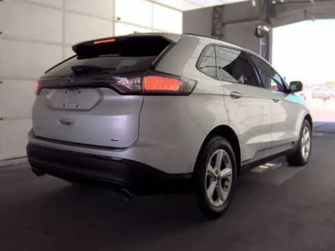 Used 2015 Ford Edge SE w/ Cargo Accessory Package AWD/4WD image 2