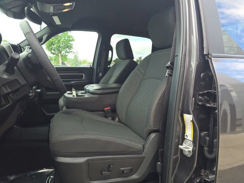 Certified 2026 RAM 2500 Big Horn AWD/4WD image 9
