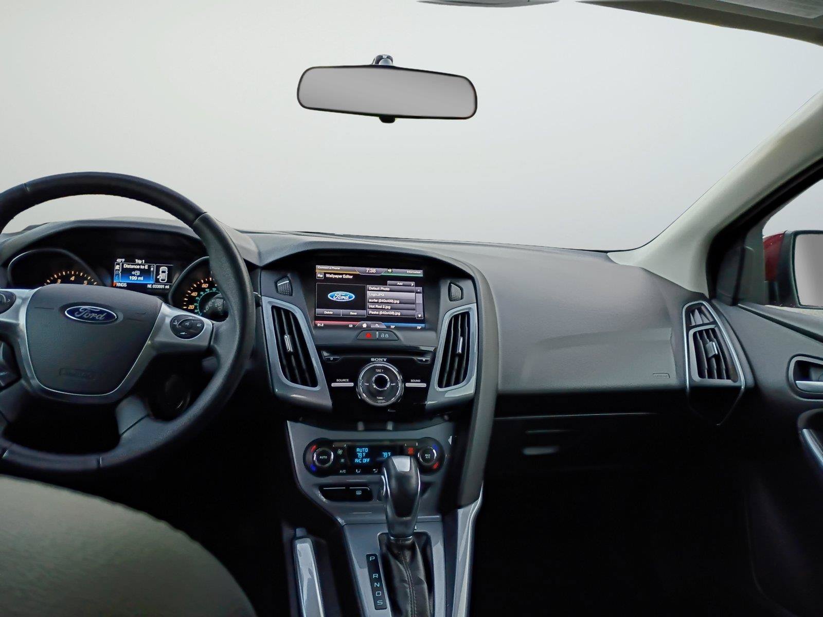 Used 2014 Ford Focus Titanium FWD image 16