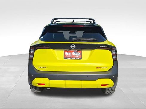 Certified 2026 Nissan Kicks SR w/ Cold Weather Package AWD/4WD image 7