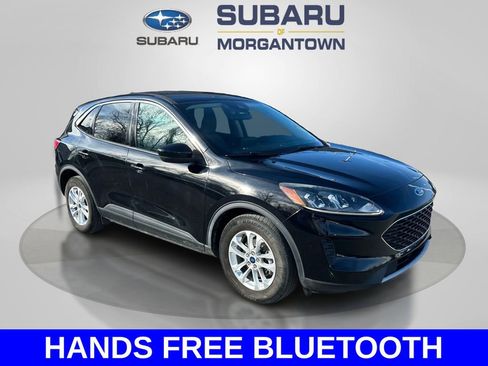 Used 2020 Ford Escape SE image 3