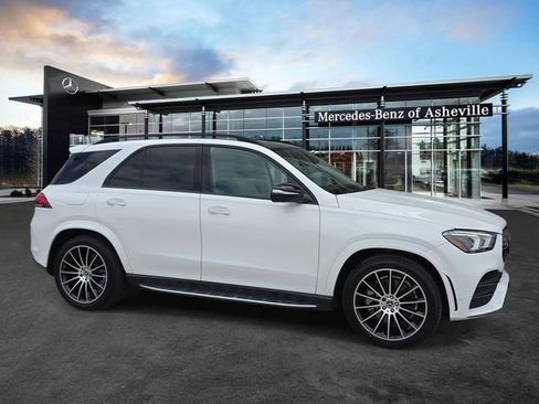 Used 2023 Mercedes-Benz GLE 450 4MATIC image 1