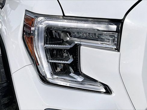 Used 2021 GMC Sierra 1500 AT4 w/ AT4 Value Package image 30