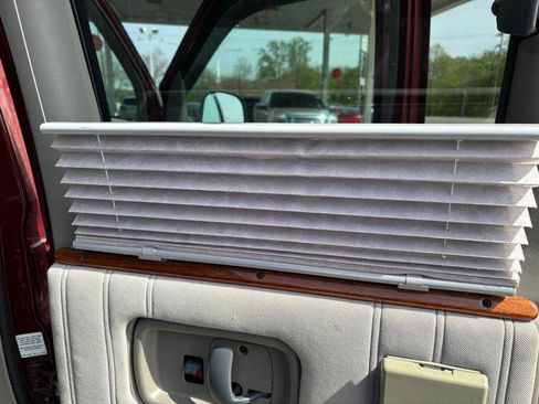 Used 1999 Chevrolet Express 1500 w/ Convenience Pkg image 29