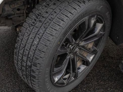 Used 2024 Jeep Grand Wagoneer Series III w/ Rear Seat Video Group 1 image 16