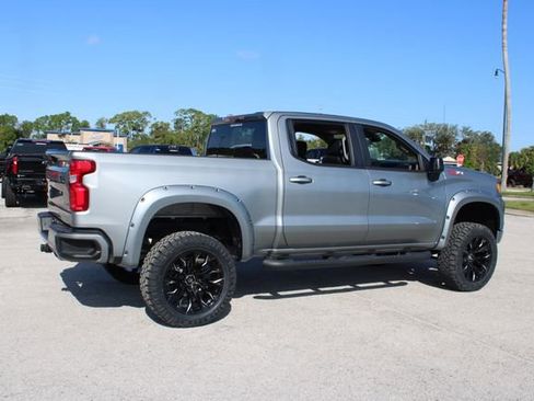 Used 2023 Chevrolet Silverado 1500 RST w/ Z71 Off-Road Package image 12