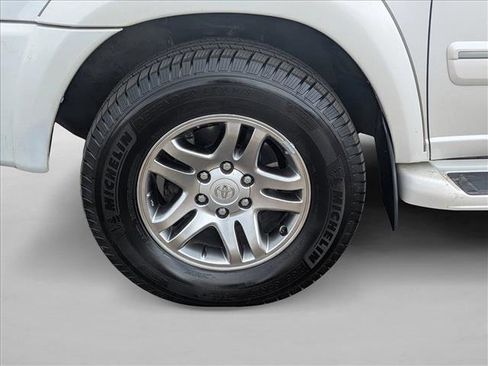 Used 2007 Toyota Sequoia Limited image 9