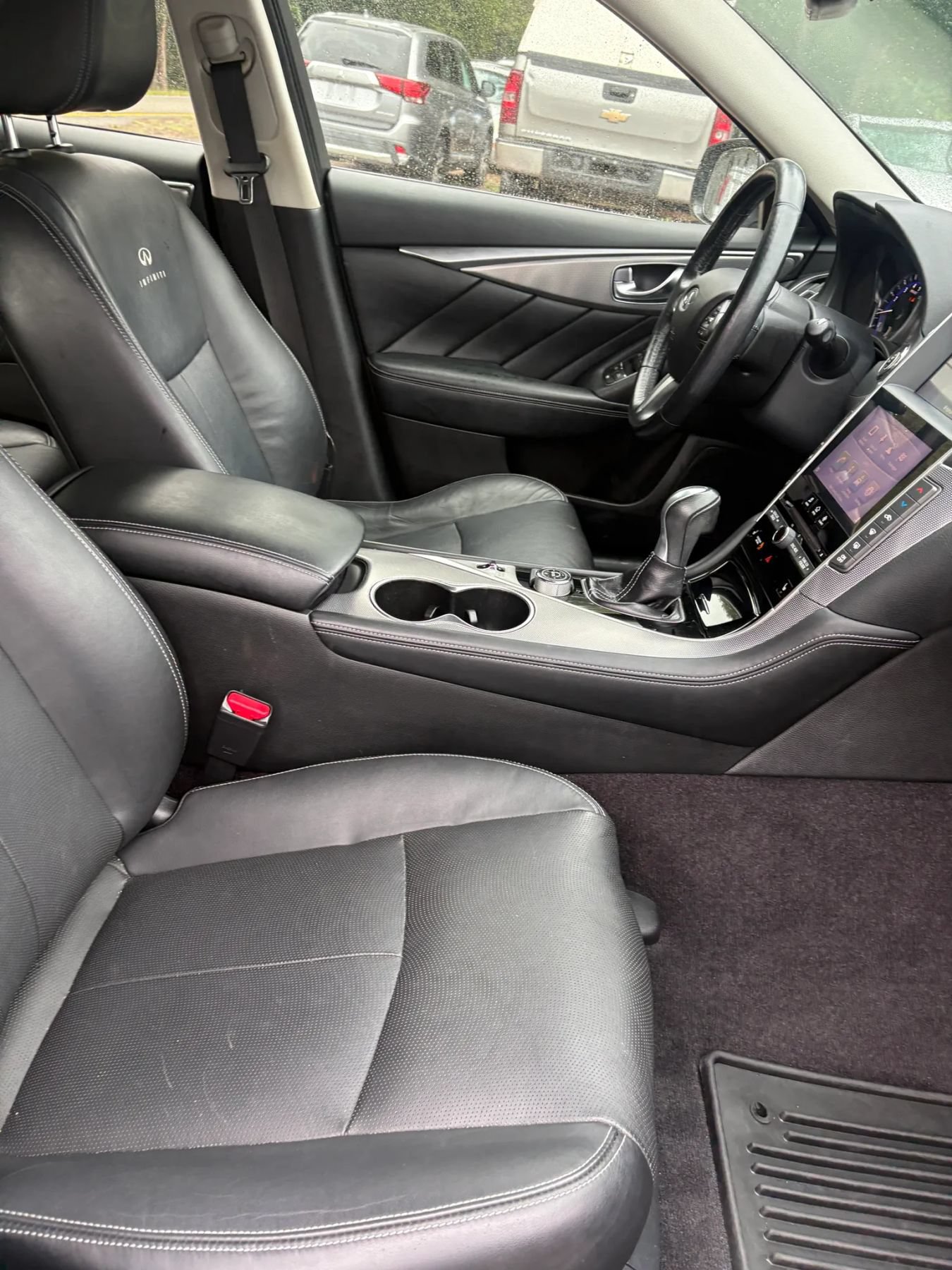 Used 2014 INFINITI Q50 Premium w/ Navigation Package AWD/4WD image 41