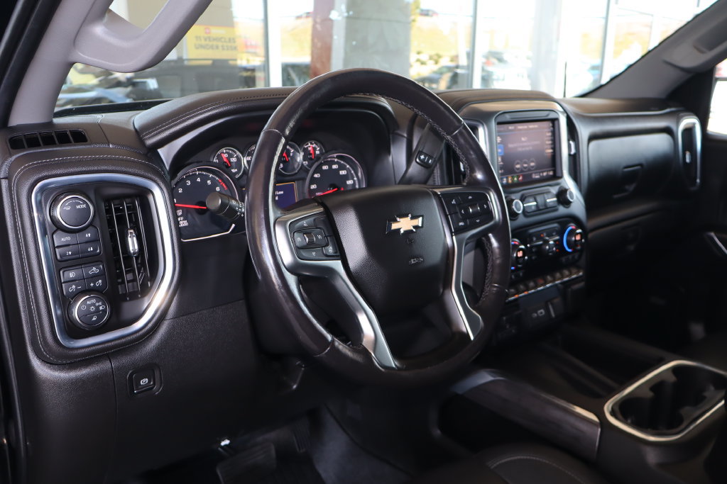 Used 2021 Chevrolet Silverado 1500 LTZ AWD/4WD image 18