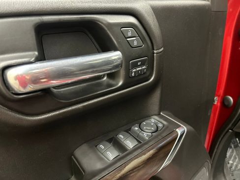 Used 2019 GMC Sierra 1500 SLT w/ SLT Premium Plus Package AWD/4WD image 26