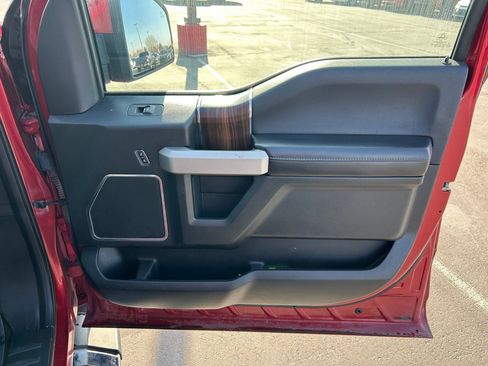 Used 2016 Ford F150 Lariat w/ Equipment Group 501A Mid image 29