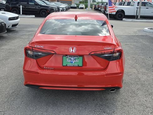 Used 2024 Honda Civic Sport image 5