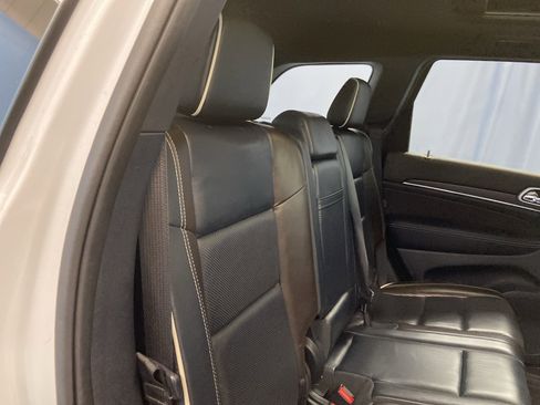 Used 2015 Jeep Grand Cherokee Overland image 39