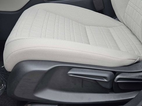 New 2026 Honda HR-V LX image 20