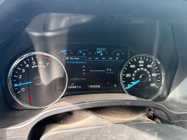 Used 2019 Ford F150 Lariat w/ Equipment Group 502A Luxury AWD/4WD image 17