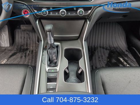 Used 2022 Honda Accord LX image 20