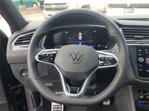 Certified 2024 Volkswagen Tiguan SE R-Line image 26
