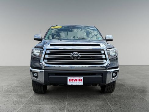 Used 2018 Toyota Tundra Limited w/ Limited Premium Package AWD/4WD image 8