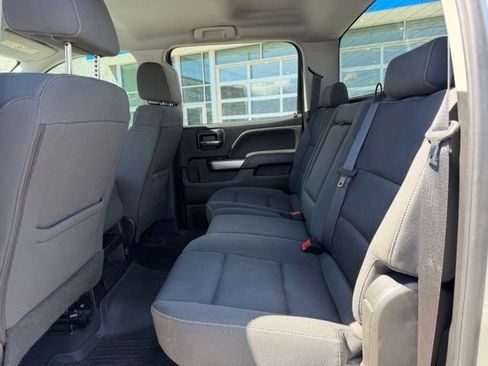 Used 2019 Chevrolet Silverado 2500 LT w/ LT Convenience Package AWD/4WD image 9