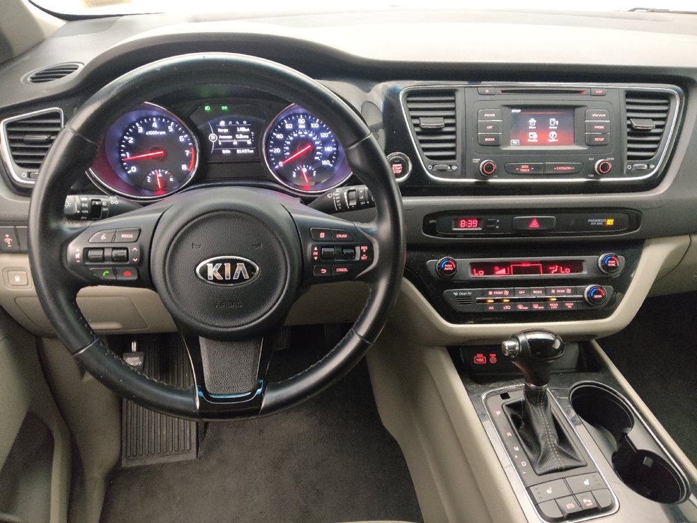 Used 2016 Kia Sedona EX FWD image 22