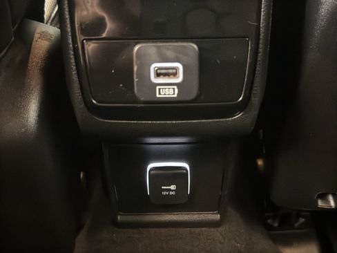 Used 2024 Jeep Compass Latitude AWD/4WD image 14