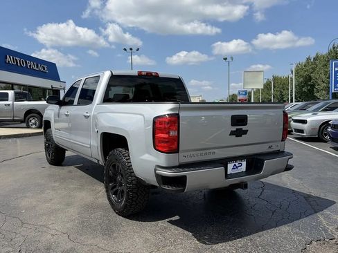 Used 2018 Chevrolet Silverado 1500 LT w/ All Star Edition AWD/4WD image 4