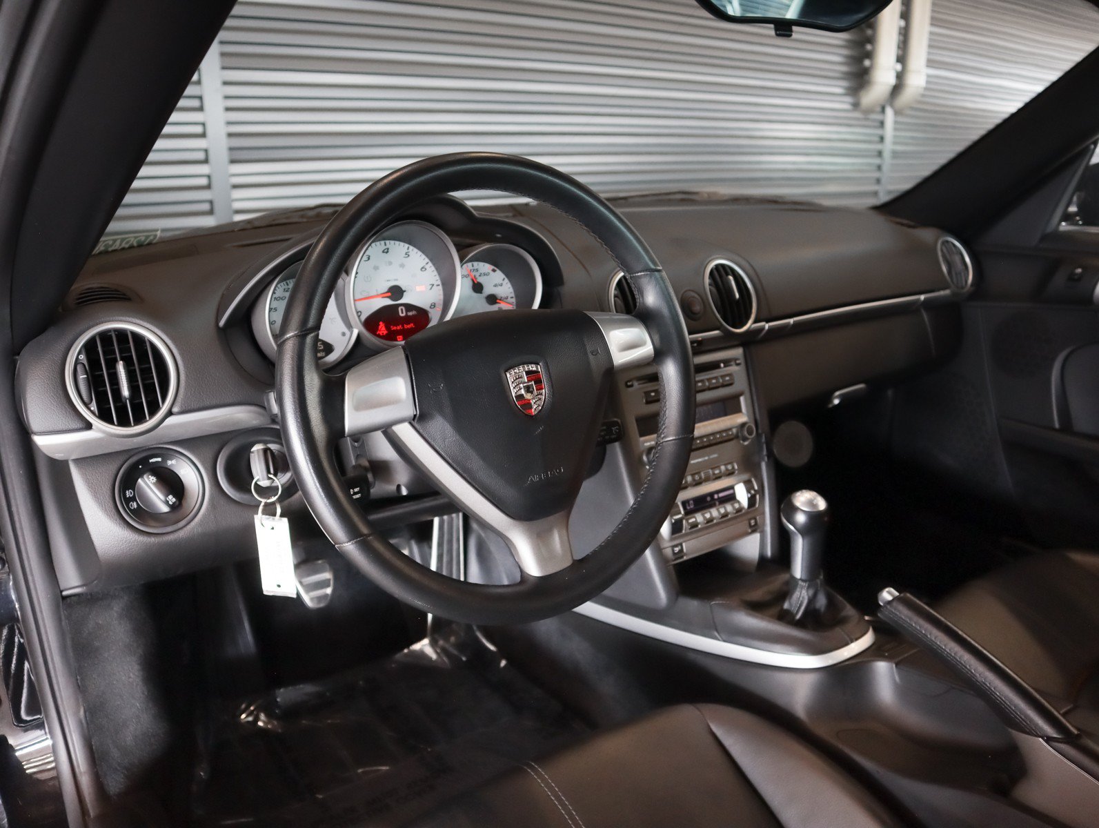 Used 2006 Porsche Cayman S RWD image 4