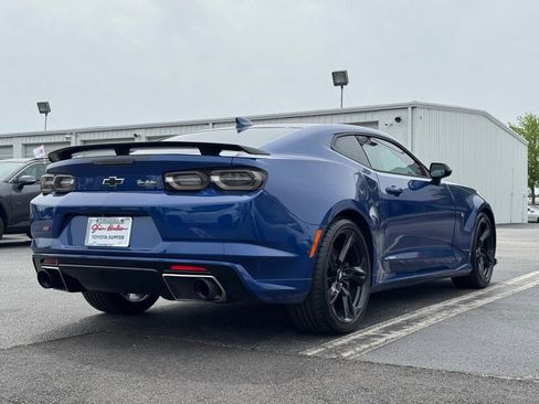 Used 2019 Chevrolet Camaro SS w/ LPO, Ground Effects Package image 10