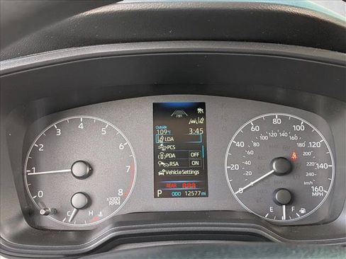 Used 2024 Toyota Corolla LE FWD image 13