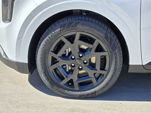 New 2026 Kia Carnival SX Prestige image 8