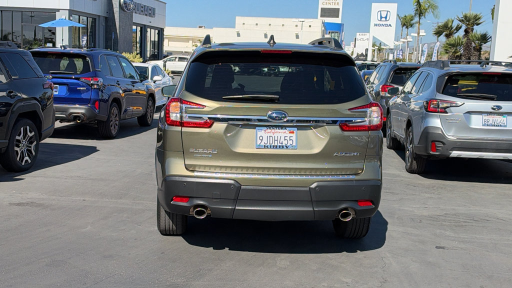 Certified 2023 Subaru Ascent Premium w/ Convenience Package AWD/4WD image 5