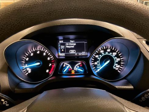 Used 2016 Ford Escape SE image 25