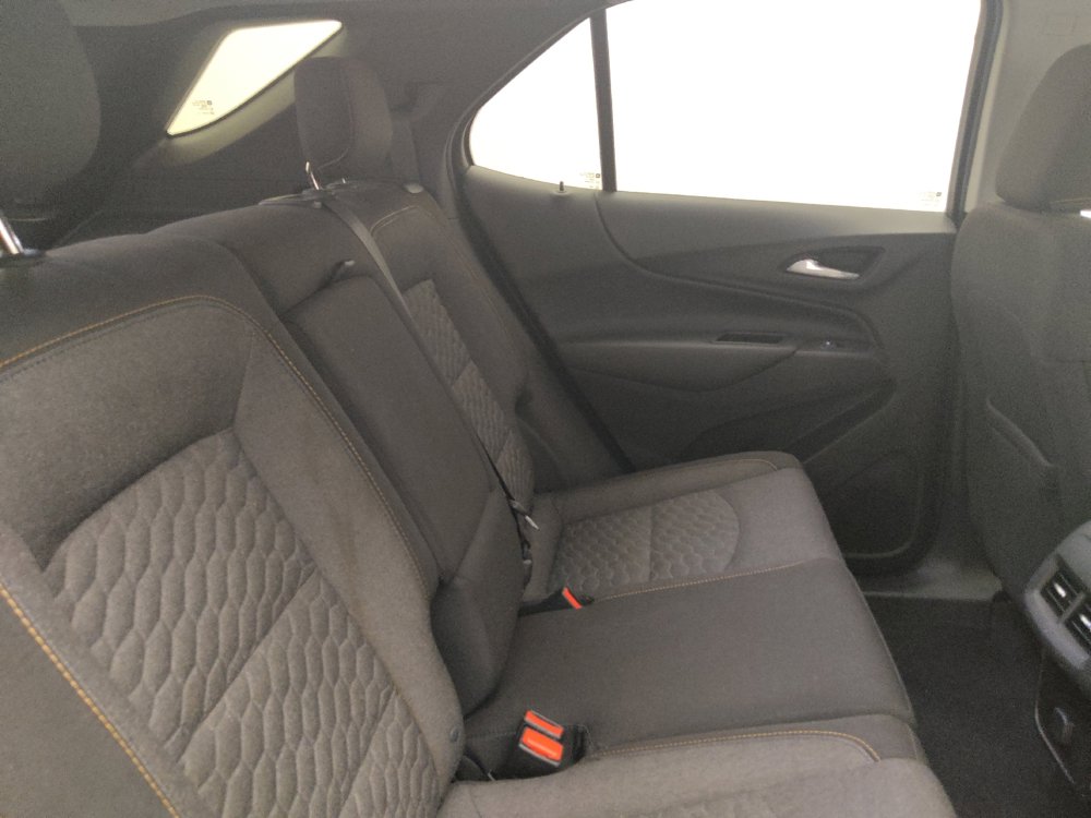 Used 2018 Chevrolet Equinox LT AWD/4WD image 19
