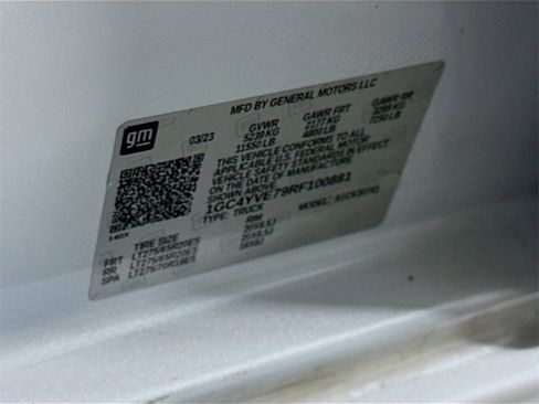 Used 2024 Chevrolet Silverado 3500 High Country w/ High Country Premium Package image 35