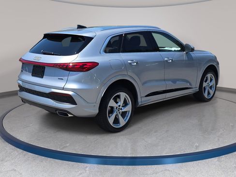 New 2026 Audi Q5 Premium Plus AWD/4WD image 5