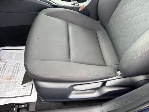 Used 2024 Toyota Corolla LE FWD image 23
