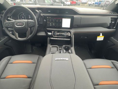 New 2026 GMC Sierra 2500 AT4 w/ AT4 Premium Plus Package image 10