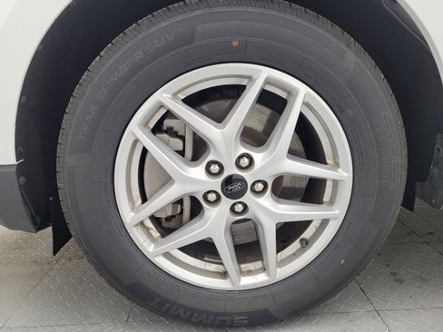 Used 2023 Ford Edge SEL image 31