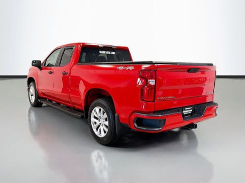 Used 2020 Chevrolet Silverado 1500 Custom w/ Custom Value Package AWD/4WD image 7