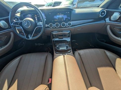 Used 2022 Mercedes-Benz E 450 4MATIC Sedan image 12