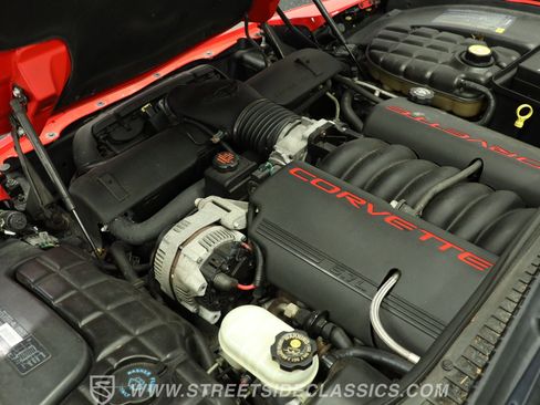 Used 1999 Chevrolet Corvette Convertible w/ Memory Pkg RWD image 31