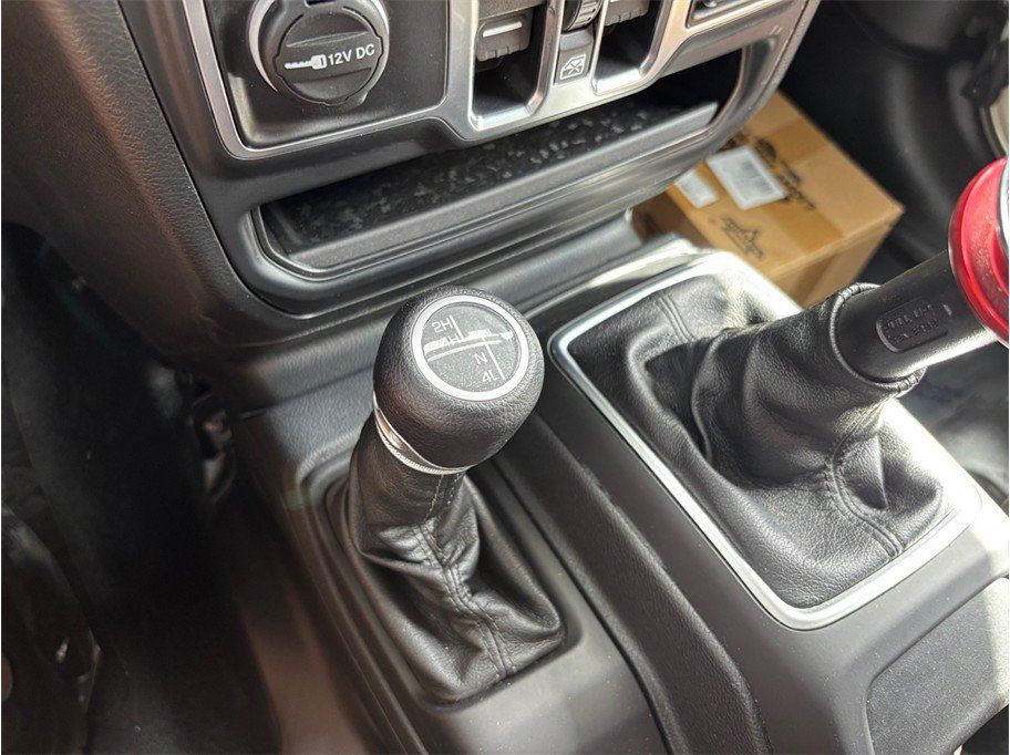 Used 2020 Jeep Gladiator Sport w/ Quick Order Package 23S AWD/4WD image 27