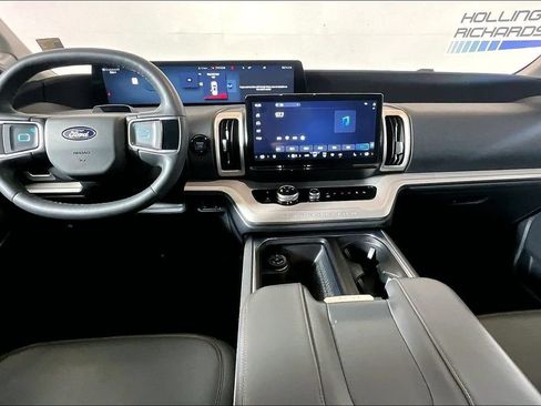 Certified 2025 Ford Expedition Max Active AWD/4WD image 11