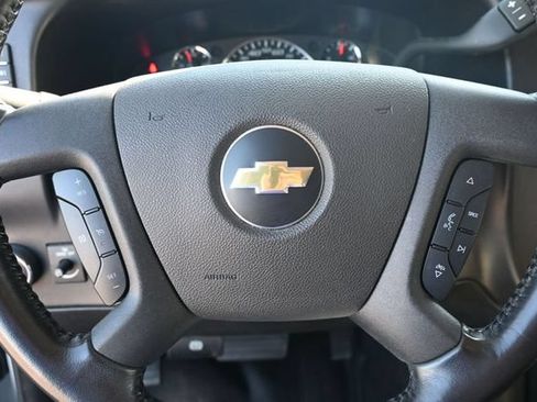 Used 2023 Chevrolet Express 3500 LS RWD image 29