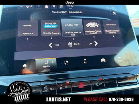 New 2026 Jeep Compass Limited image 40