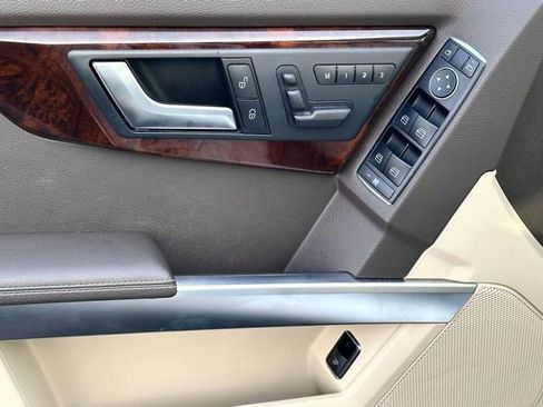 Used 2015 Mercedes-Benz GLK 350 4MATIC image 23