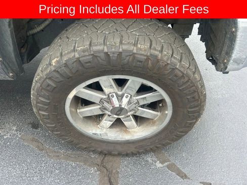 Used 2018 Toyota Tundra Limited w/ TRD Off Road Package AWD/4WD image 2