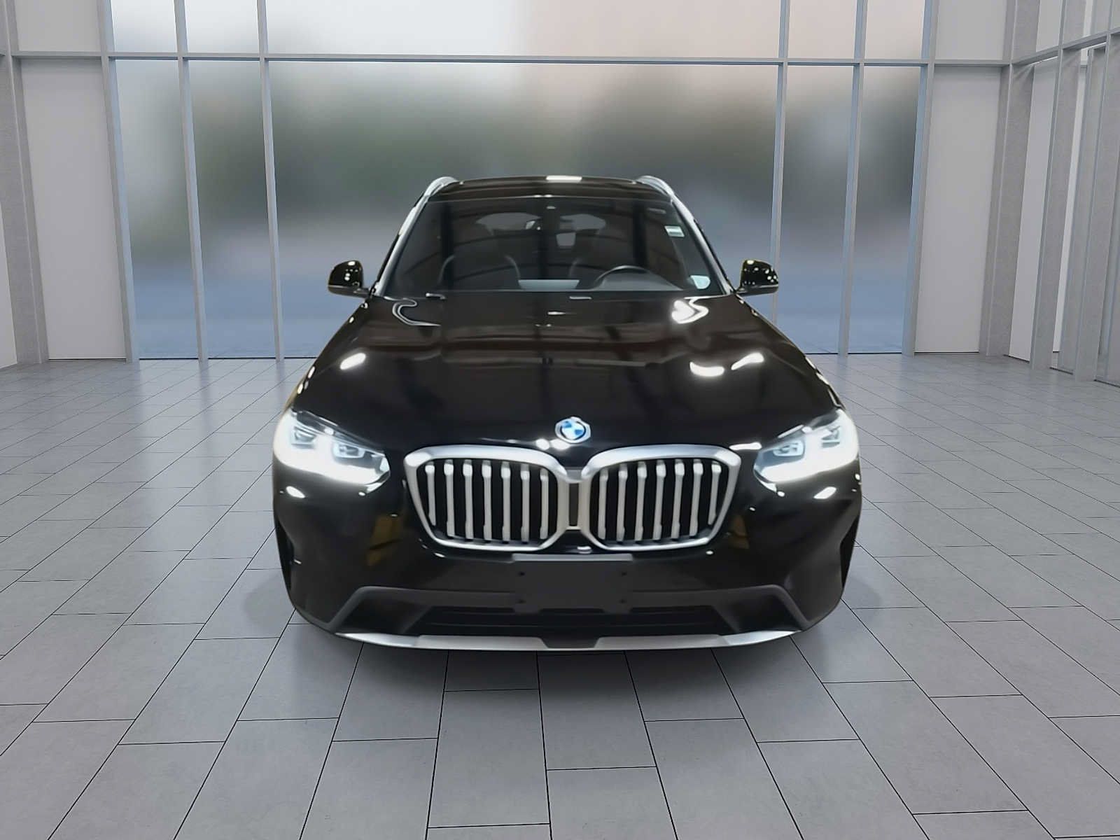 Used 2022 BMW X3 xDrive30i w/ Convenience Package AWD/4WD image 3