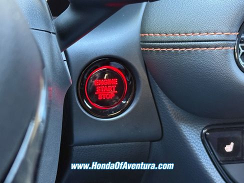 Used 2025 Honda HR-V Sport image 26